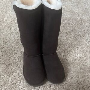 BearPaw Women's Brown Winter Boots